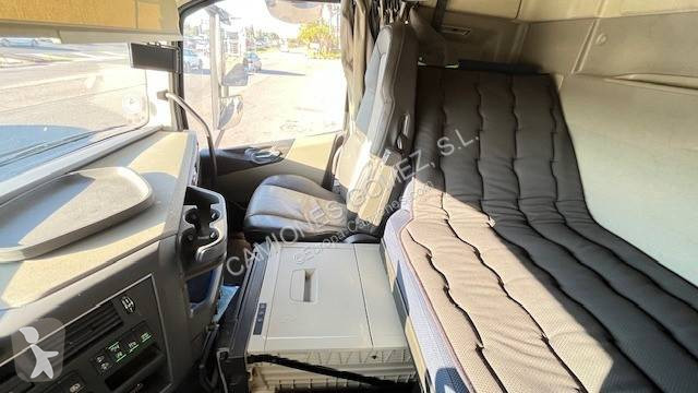 Cabeza tractora Volvo 500 Globetrotter XL