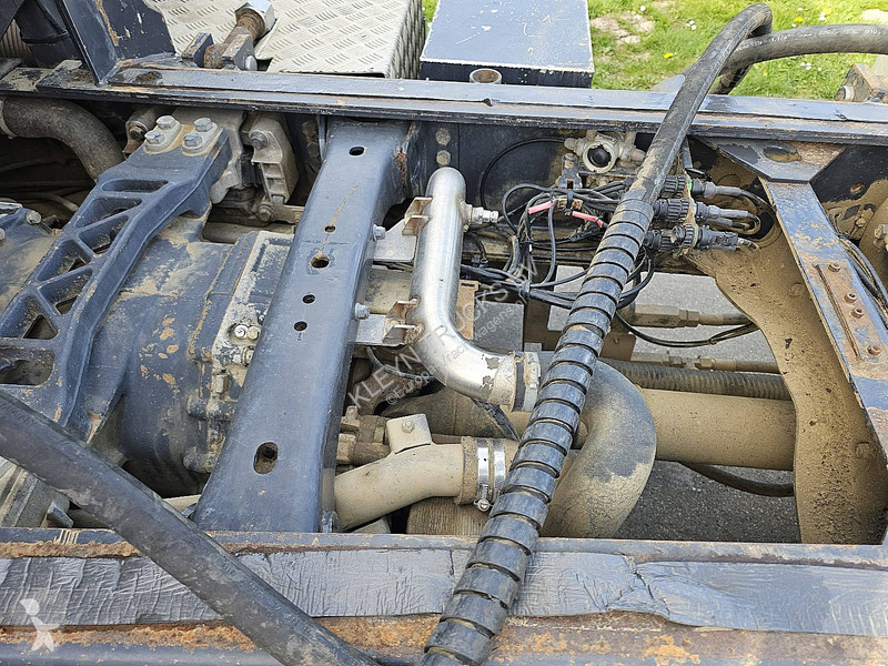 جرار Scania 480