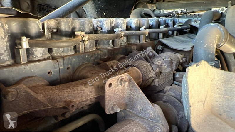 جرار Renault 400 (POMPE MANUELLE / MANUAL PUMP...