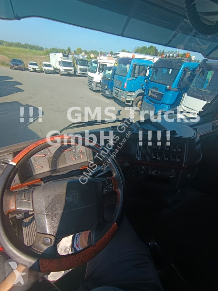 جرار Volvo - 660 / 6X4 / BIG AXLE / 100ton