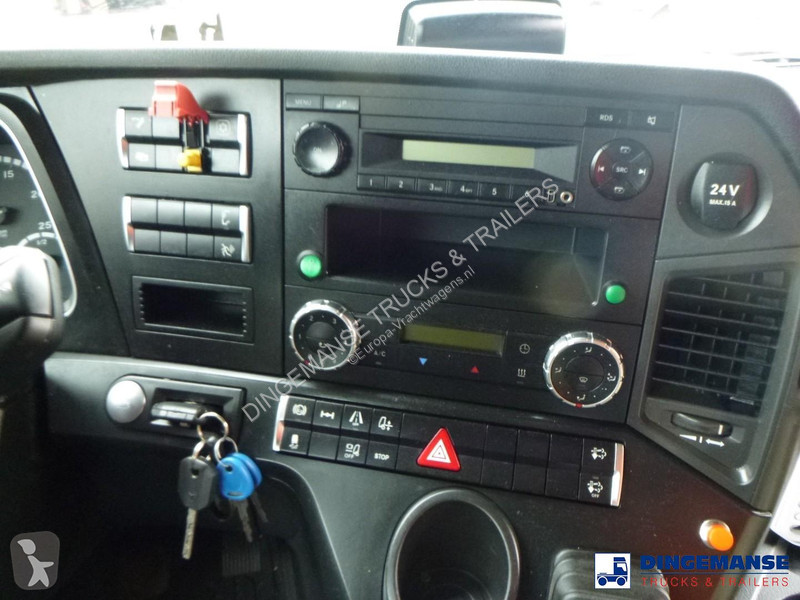 جرار Mercedes 1843 4x2 Euro 6