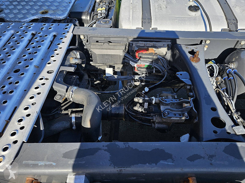 جرار Scania 500