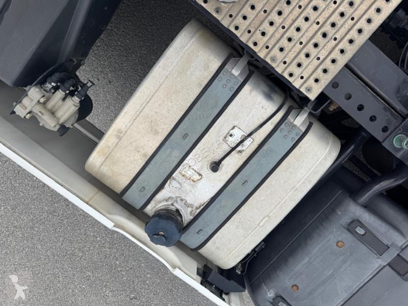 MAN 18.470 tractor unit