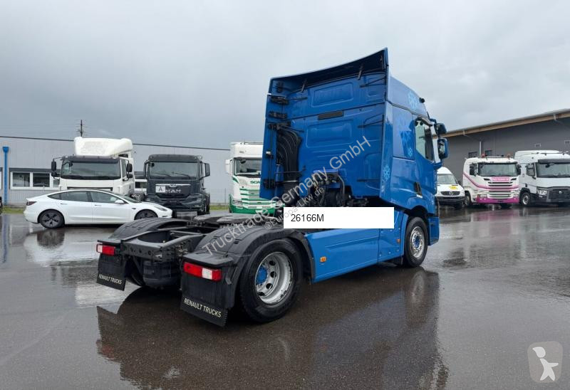 جرار Renault T460