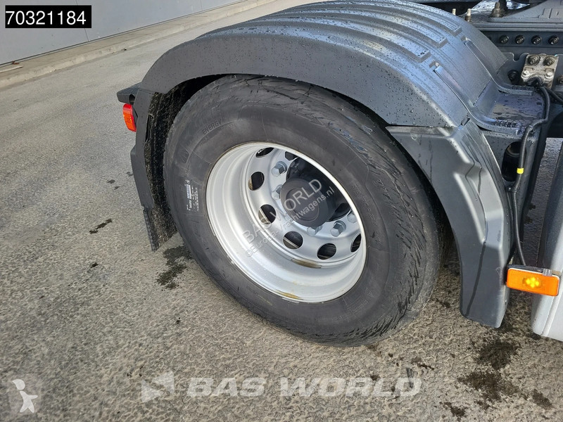 جرار Volvo FH 460 4X2 VEB+ 2xTanks
