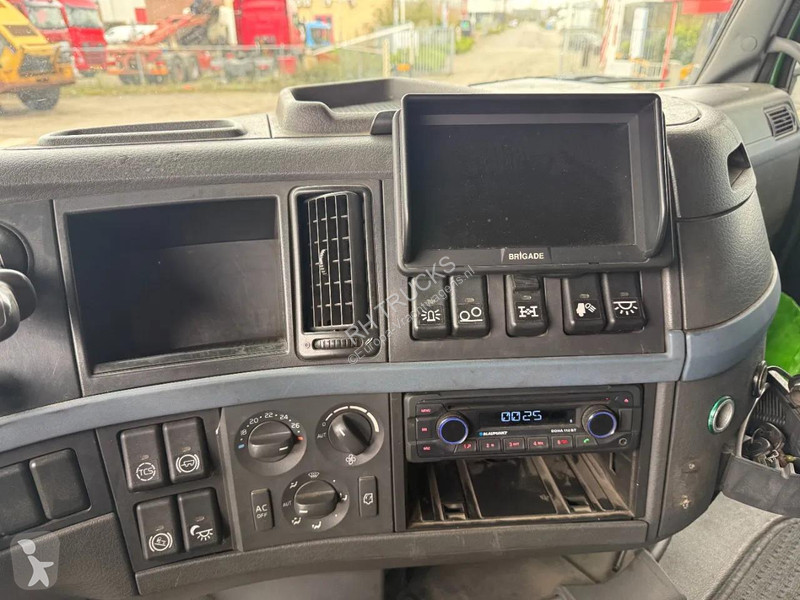 جرار Volvo 13520 HUB REDUCTION