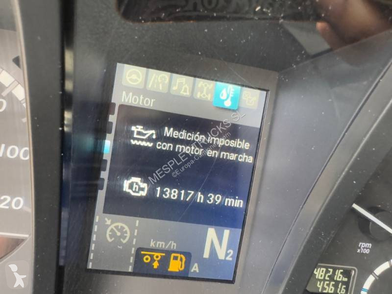 جرار Mercedes