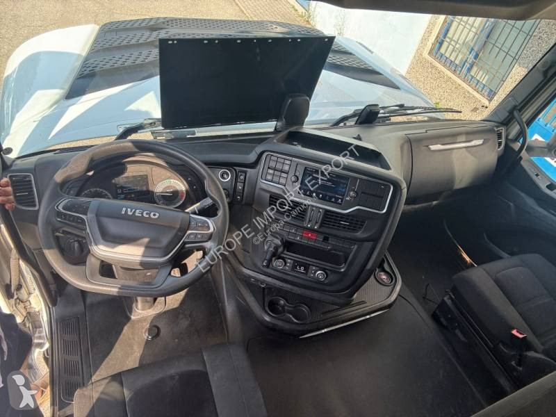 جرار Iveco