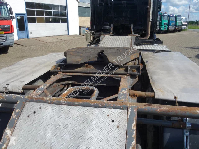 جرار Scania 620-V8  620 6X4