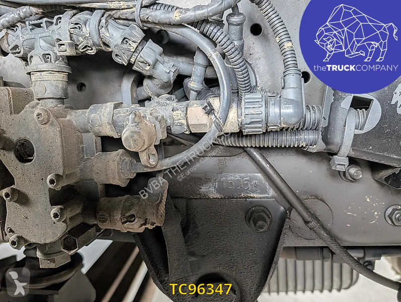 Iveco S-Way 490 tractor unit
