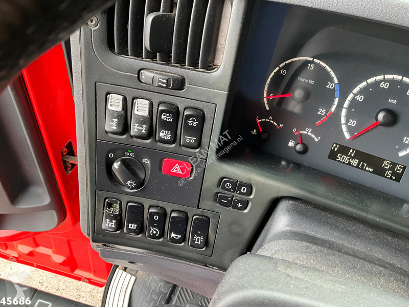 جرار Scania 620 V8 8x4 Hiab 105 Ton/meter...