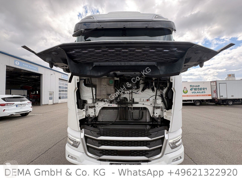 Tracteur DAF...