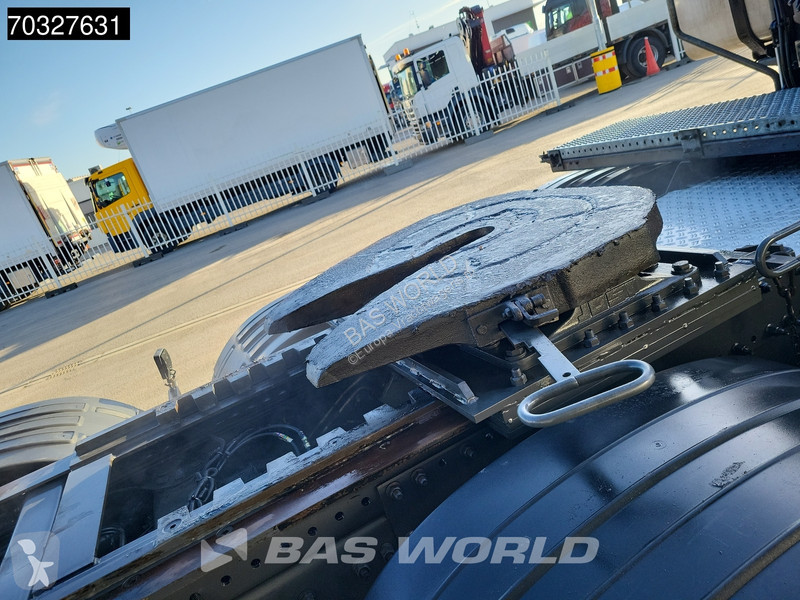 Traktor Volvo 500 6X2 Steered Tag axle!...