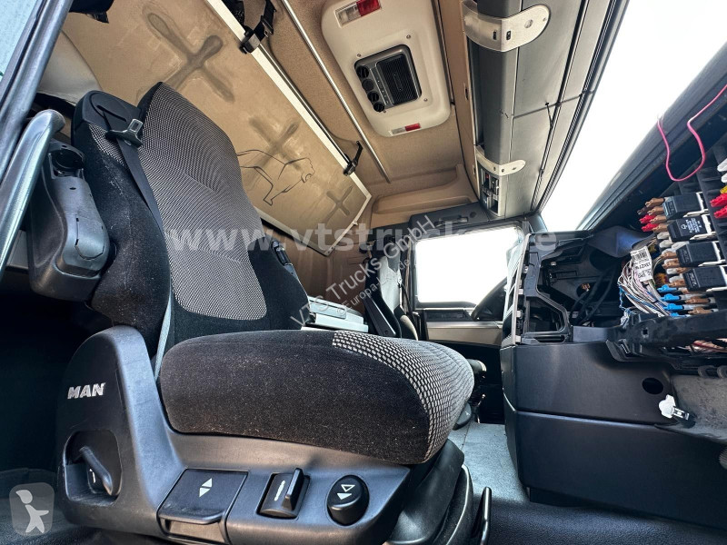 جرار MAN 18.460 4x2 Voll Luft  *DEFEKT*