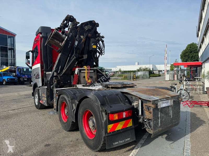 جرار Volvo 16750 6X4 EURO 6 + EPSILON S260Z +...