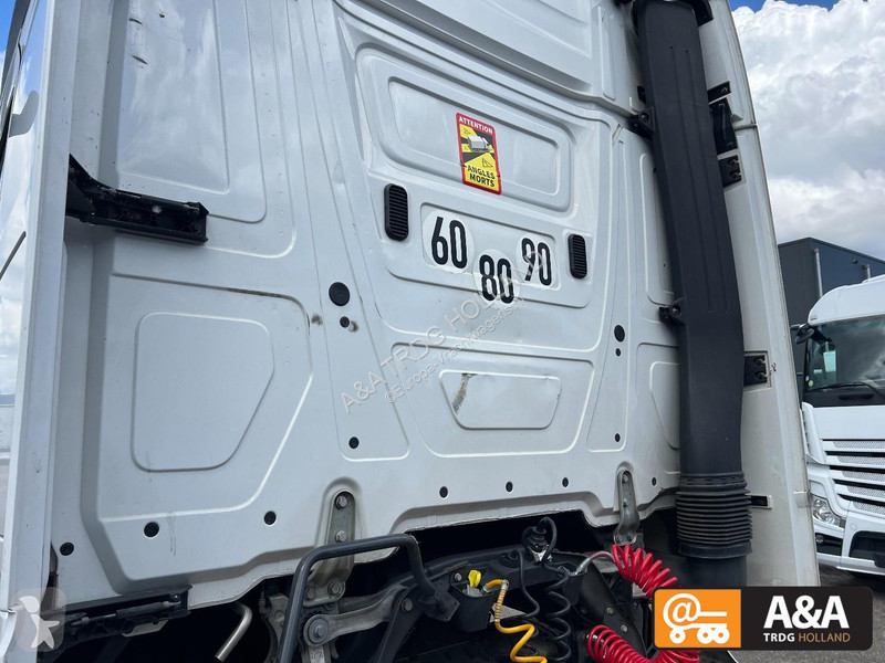 Cabeza tractora Mercedes ACTROS 1845