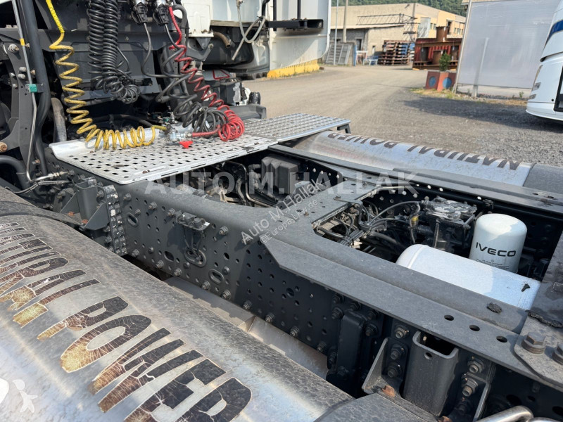 Iveco AS440T 400 NP LNG Retarder 2x AC tractor...