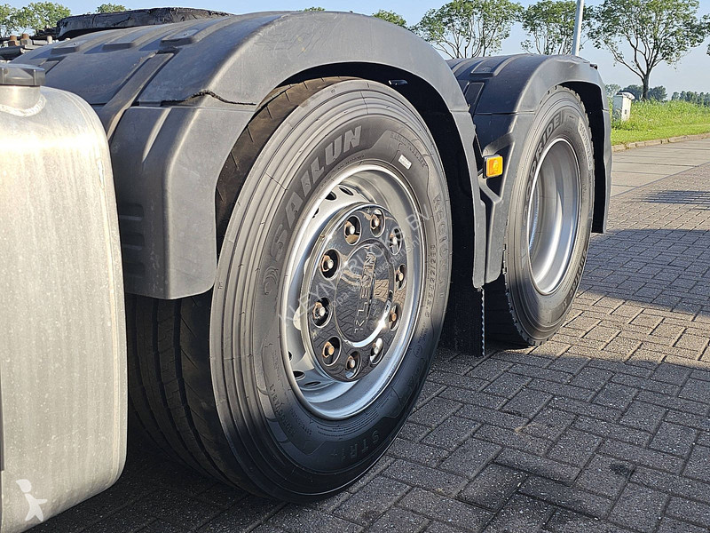 Влекач Renault T 480 HIGH 6X2 EVO DTI13