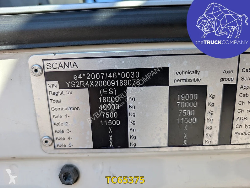 جرار Scania 520
