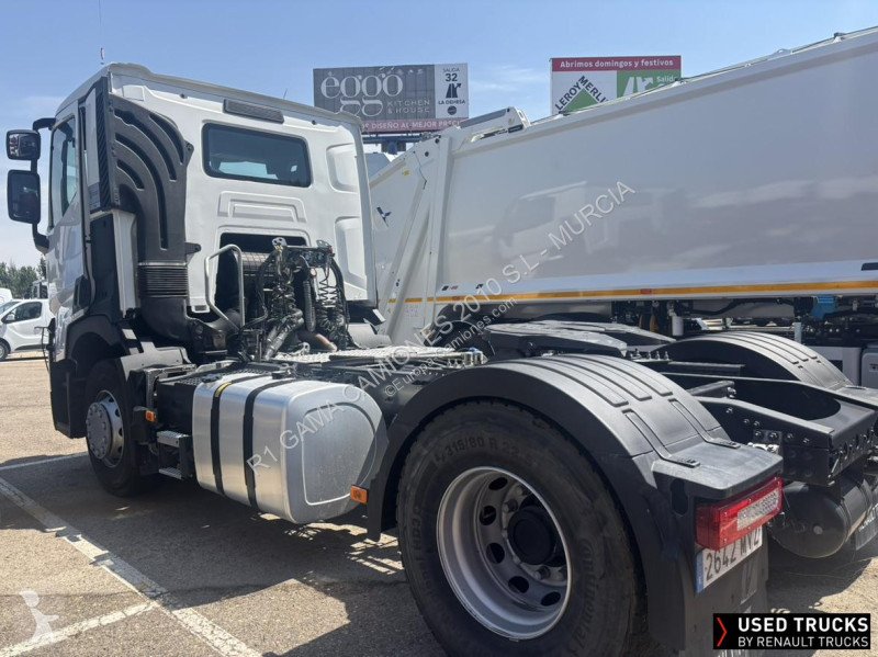 جرار Renault