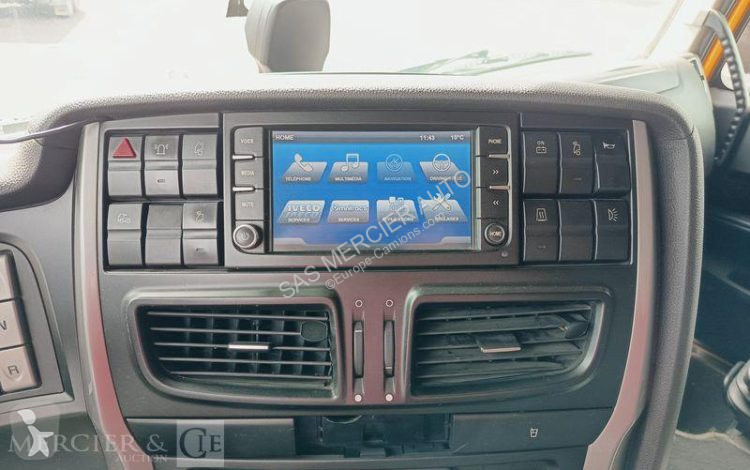 جرار Iveco