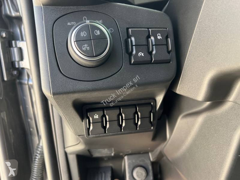 جرار Iveco