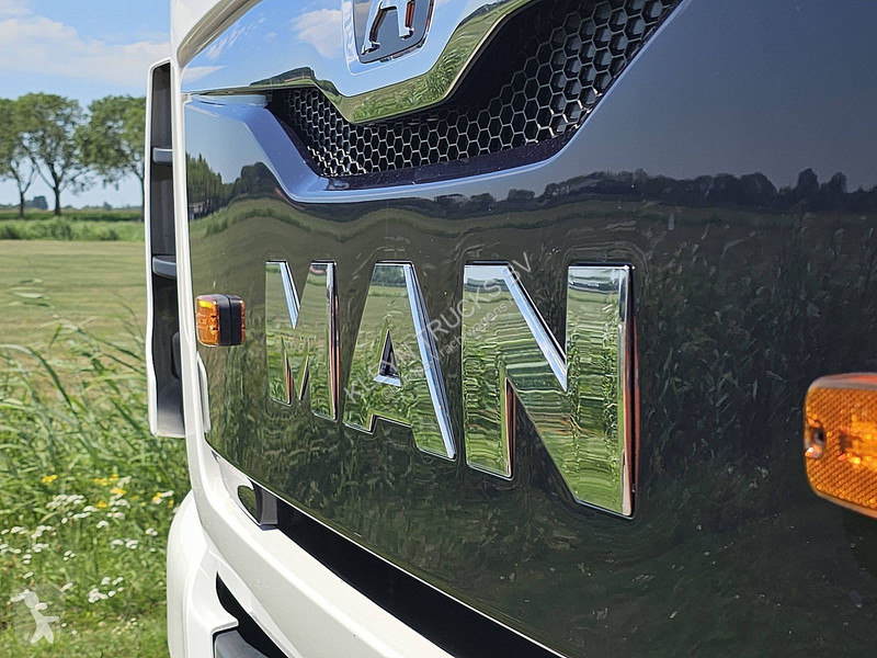 Tracteur MAN 18.470