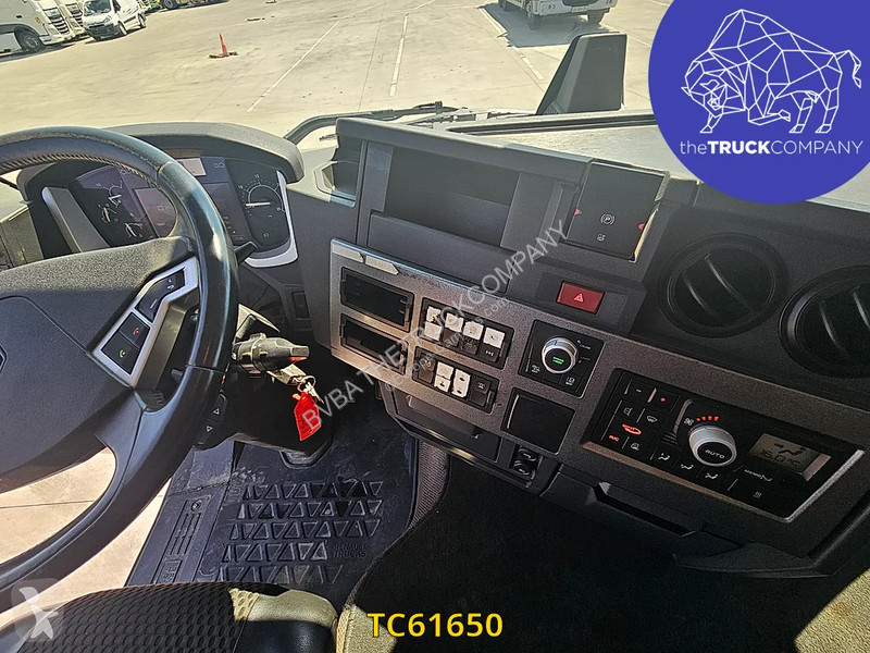 جرار Renault T 460