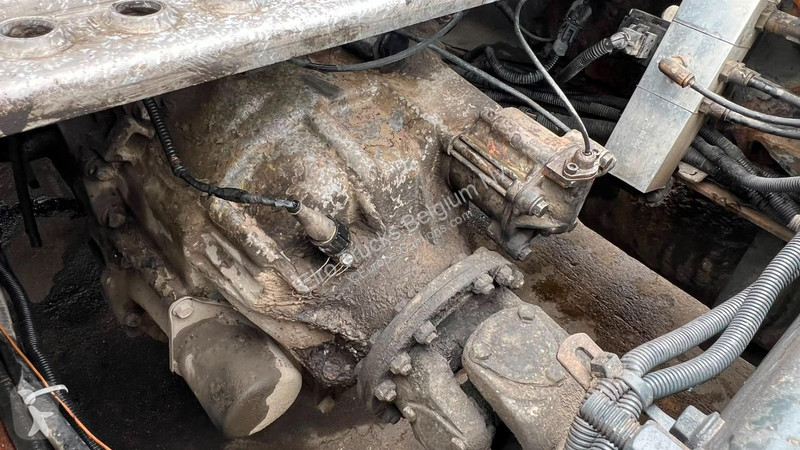 جرار Volvo 12420 (MANUAL GEARBOX / BOITE MANUELLE)