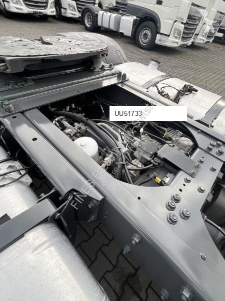 Влекач DAF XF 106.480 SC