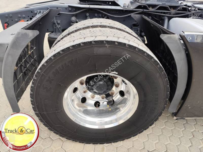 جرار Iveco