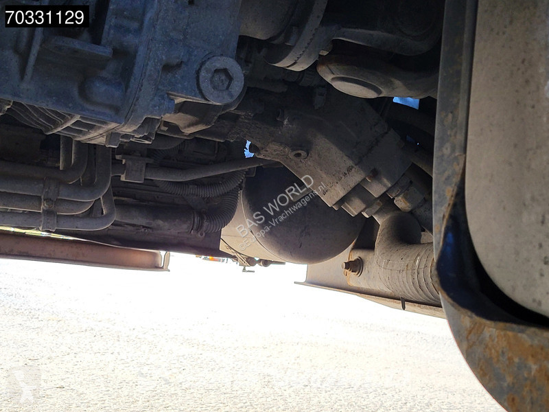 جرار Mercedes 1851 4X4 StreamSpace 4X4...