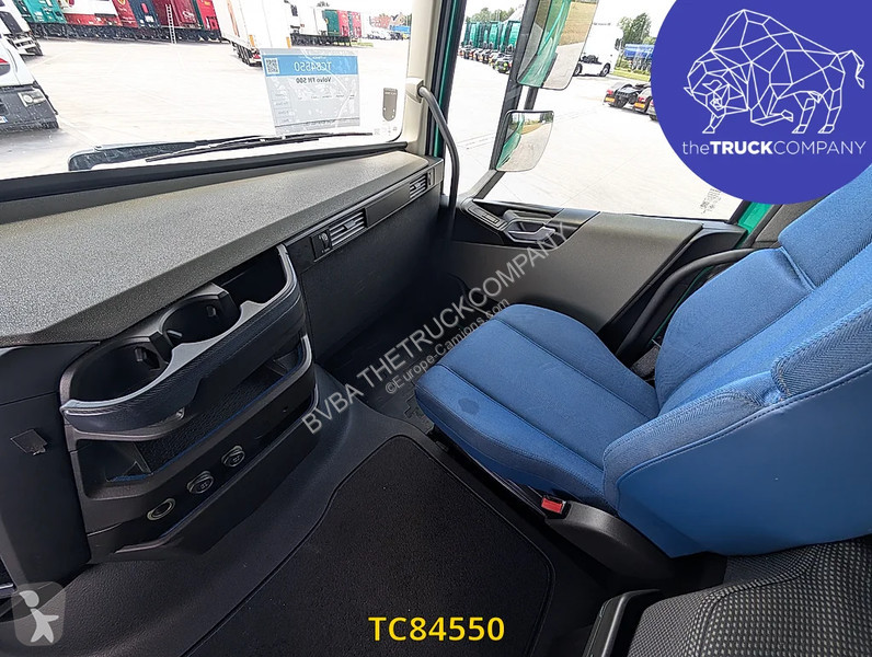جرار Volvo 500