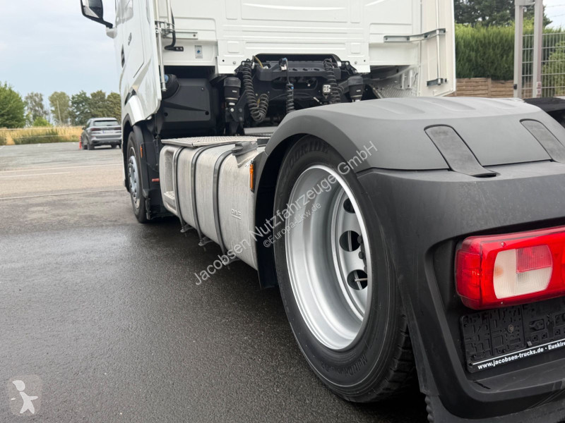 جرار DAF 530 FT Lowdeck/Mega Intarder
