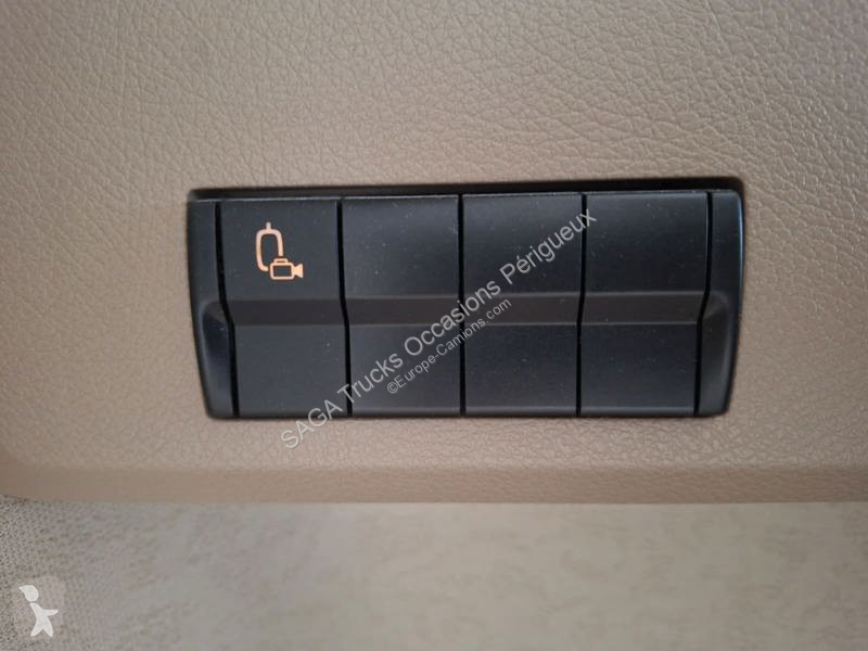 جرار Mercedes 1848 LS Bigspace