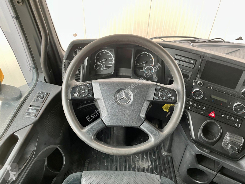 Tracteur Mercedes 1851 HAD...