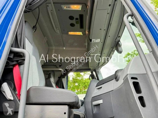جرار Renault T460...