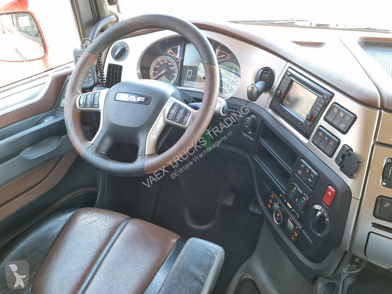 Тягач DAF 530 SpaceCab 4x2 - Retarder -...