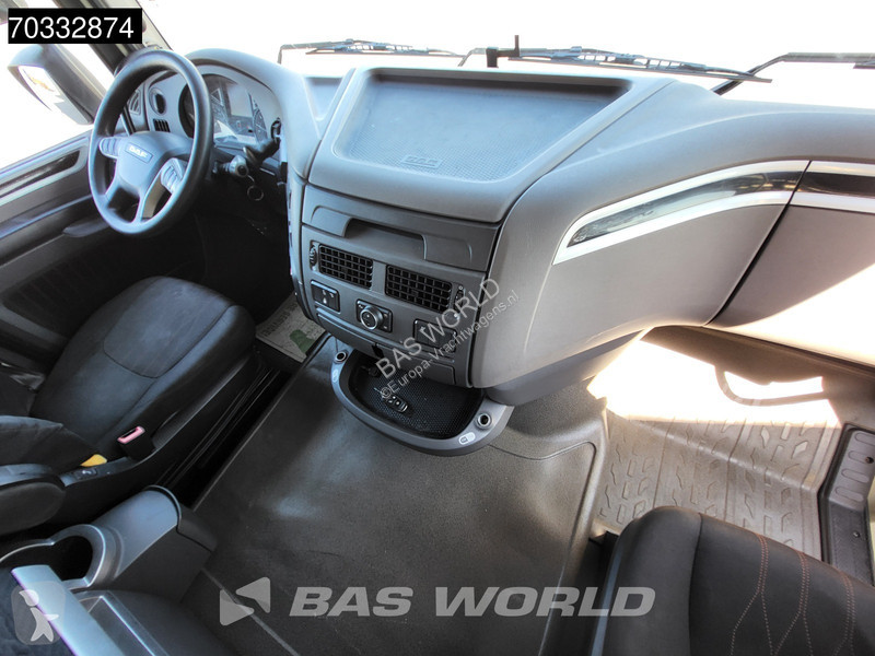 Trekker DAF XF  XF 4X2 NL APK 04-2027 SSC Mega...