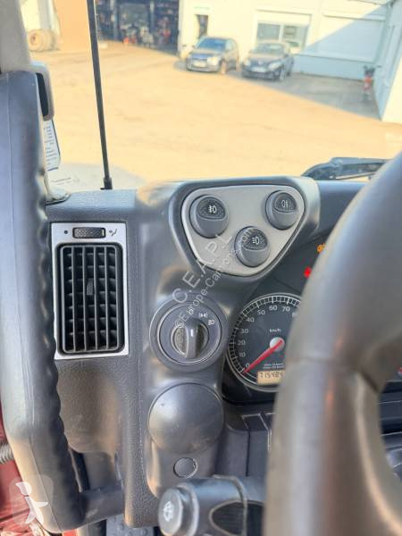 جرار Iveco