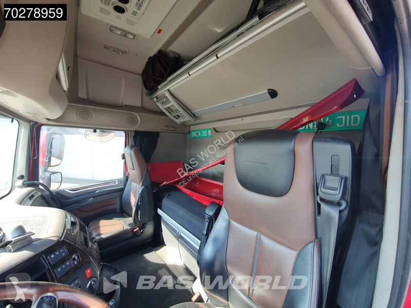 جرار DAF 530 4X2 Engine problem! Missing parts...