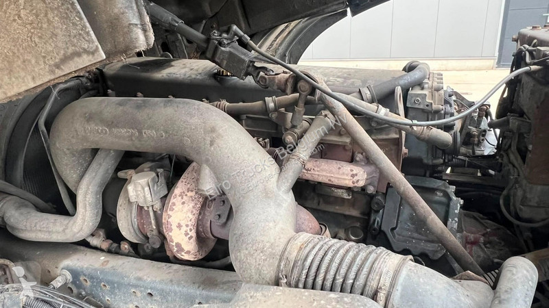 جرار Iveco STRALIS 420 (MANUAL GEARBOX / BOITE...