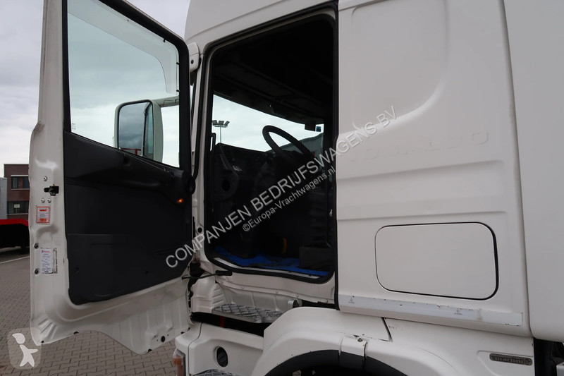 جرار Scania R144 LA 4X2 NA