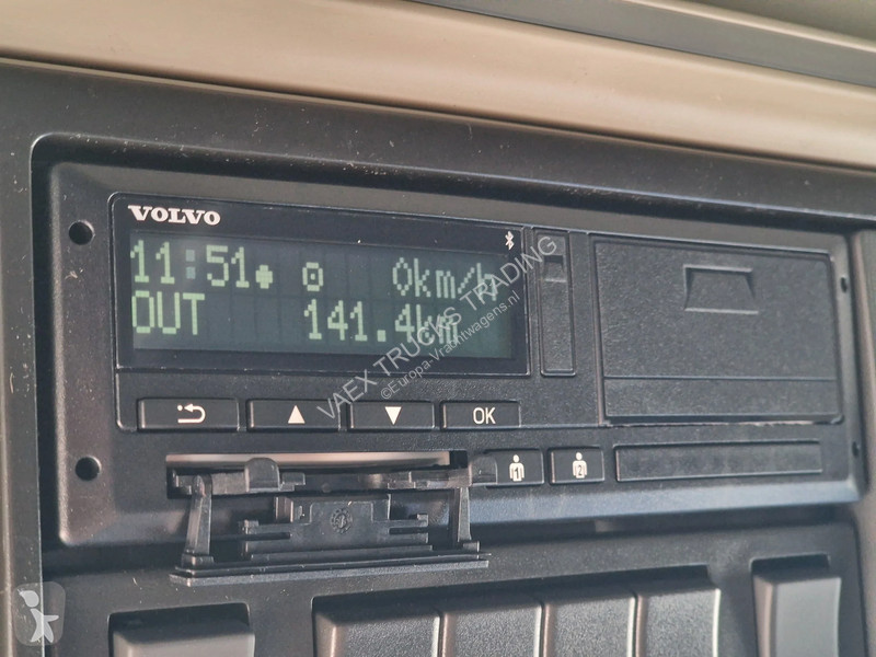 جرار Volvo 13540 Aero Globetrotter XL 4x2 - New...
