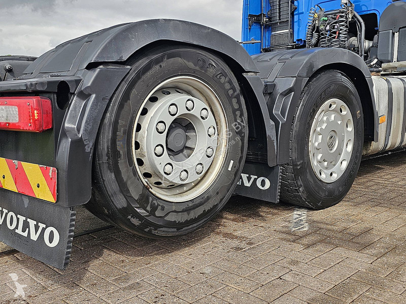 جرار Volvo 500 6X2 LED VEB+ WB320