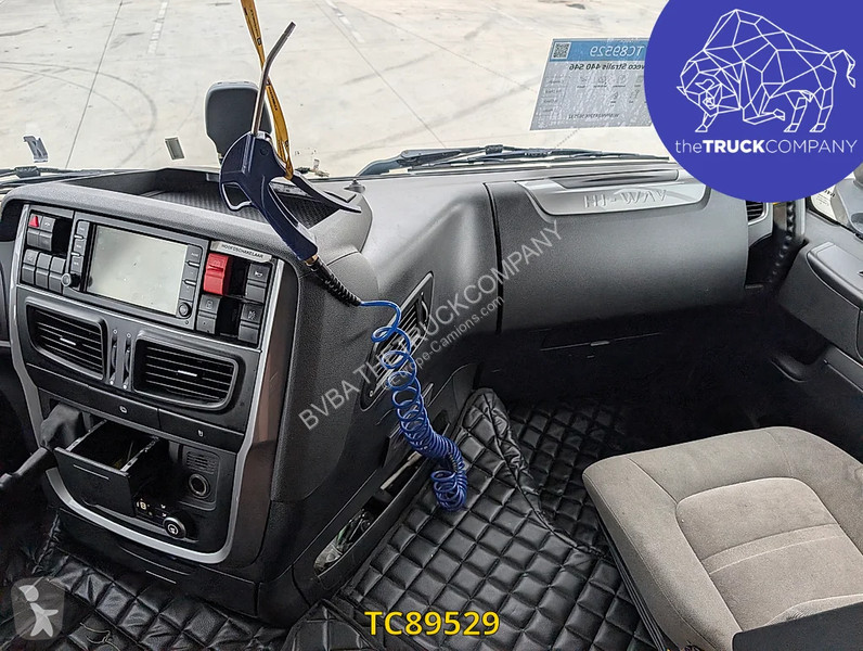 Tracteur Iveco 440 S46