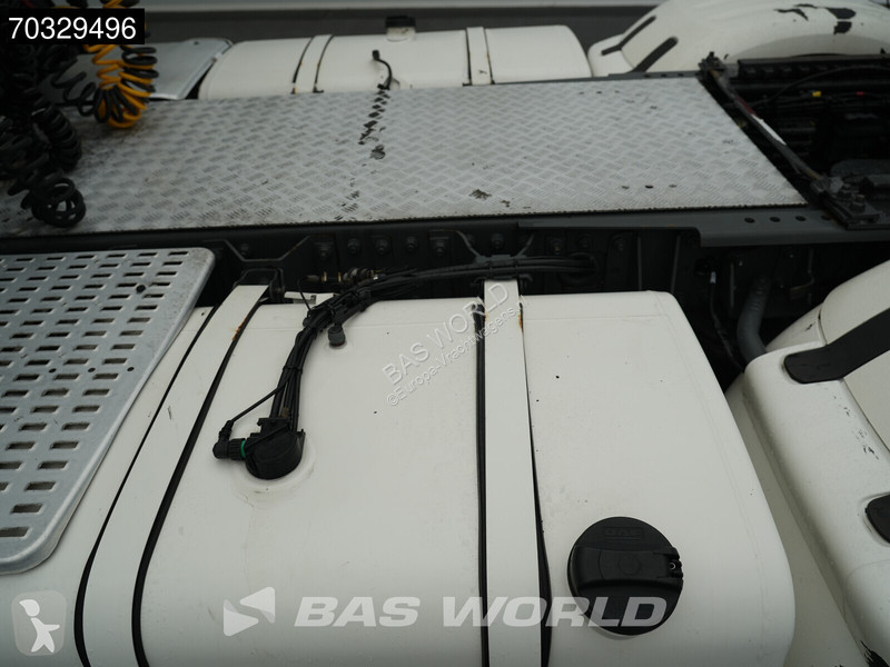 Traktor DAF + 530 + 6X2 NL-Truck Full-Air...