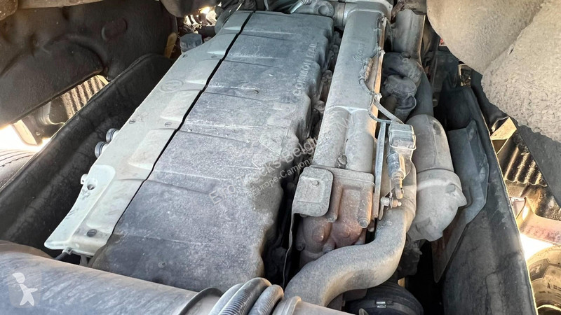 جرار MAN 18.430 (MANUAL GEARBOX / BOITE MANUELLE)
