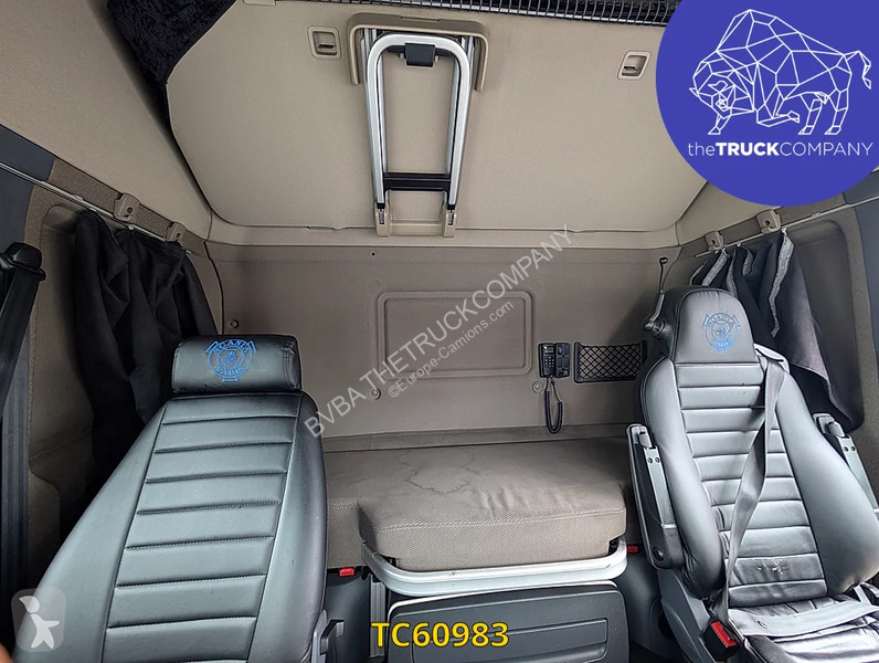 Tracteur Scania 490