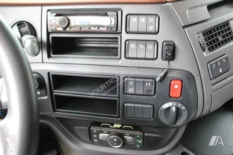 Cabeza tractora DAF